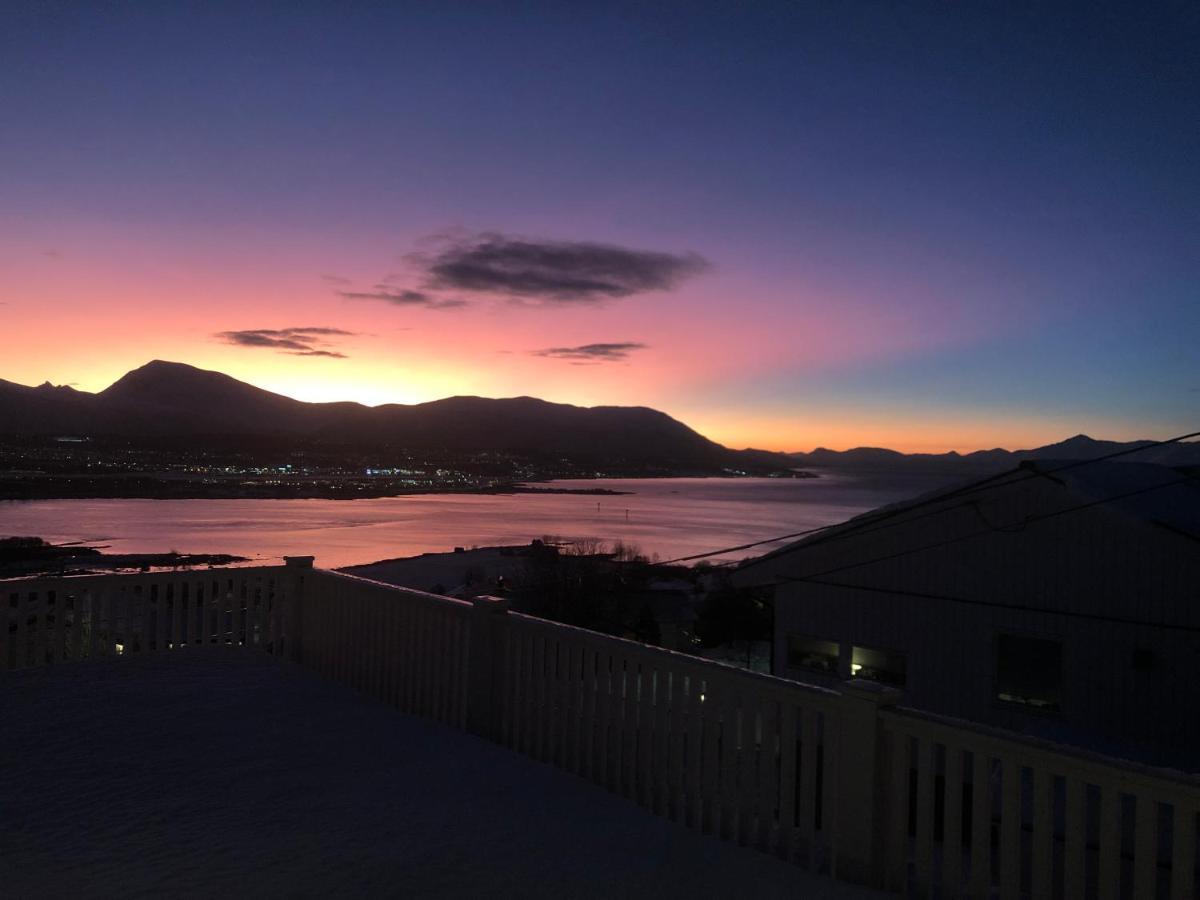 Moderne Og Trivelig Leilighet, Med Unik Utsikt Daire Tromsø Dış mekan fotoğraf