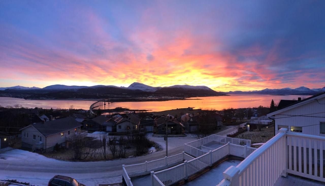 Moderne Og Trivelig Leilighet, Med Unik Utsikt Daire Tromsø Dış mekan fotoğraf